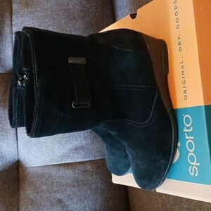 Spoto Natalie black ankle 2" Wedge heal  boot size 7.5 m faux suede